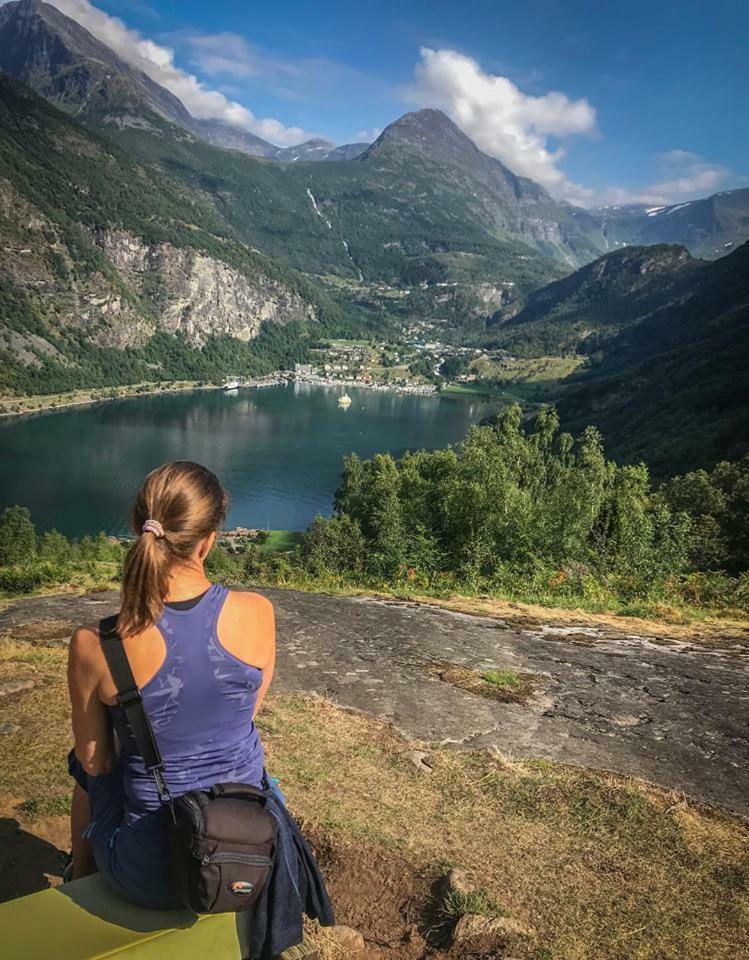 Solhaug Fjordcamping Villa Geiranger Exterior foto